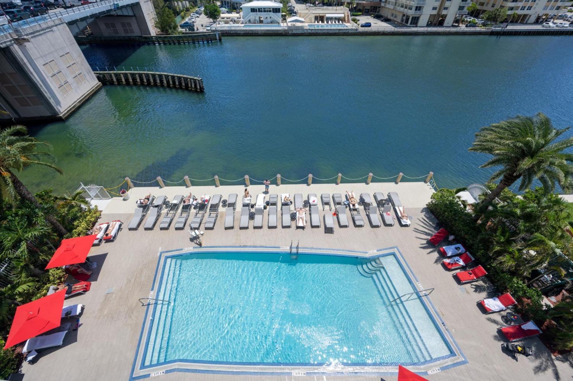 Hallandale Sky Water View Hallandale Beach Exterior foto